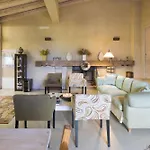 Madera Villa *